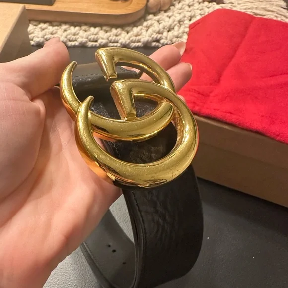 Gucci Marmont Black Gold Leather Belt - AUTHENTIC - Picture 3 of 5